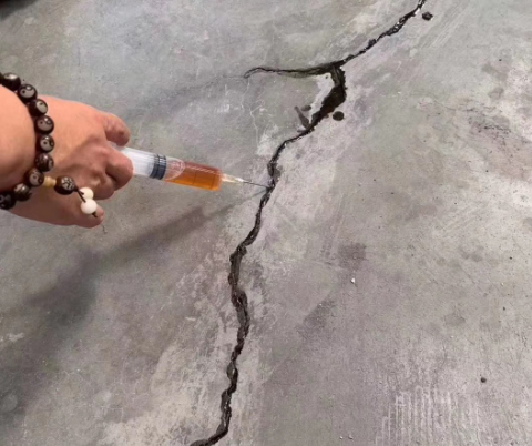 广丰混凝土裂缝修补技术详解​